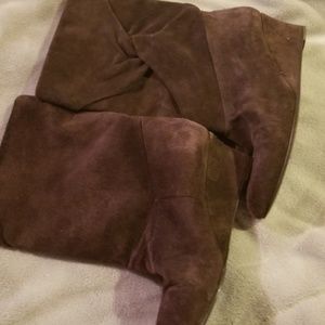 Cute boots, great used condition!